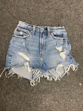 Abercrombie & Fitch Curve Love High Rise Mom Shorts Denim Jean Raw Hem Womens 24